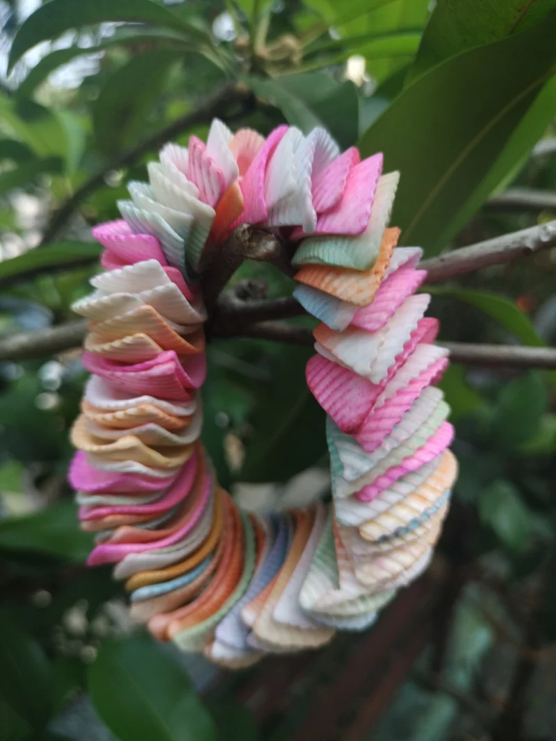 Multicolored  Seashell bracelet rubber band colored hand made - Image 3