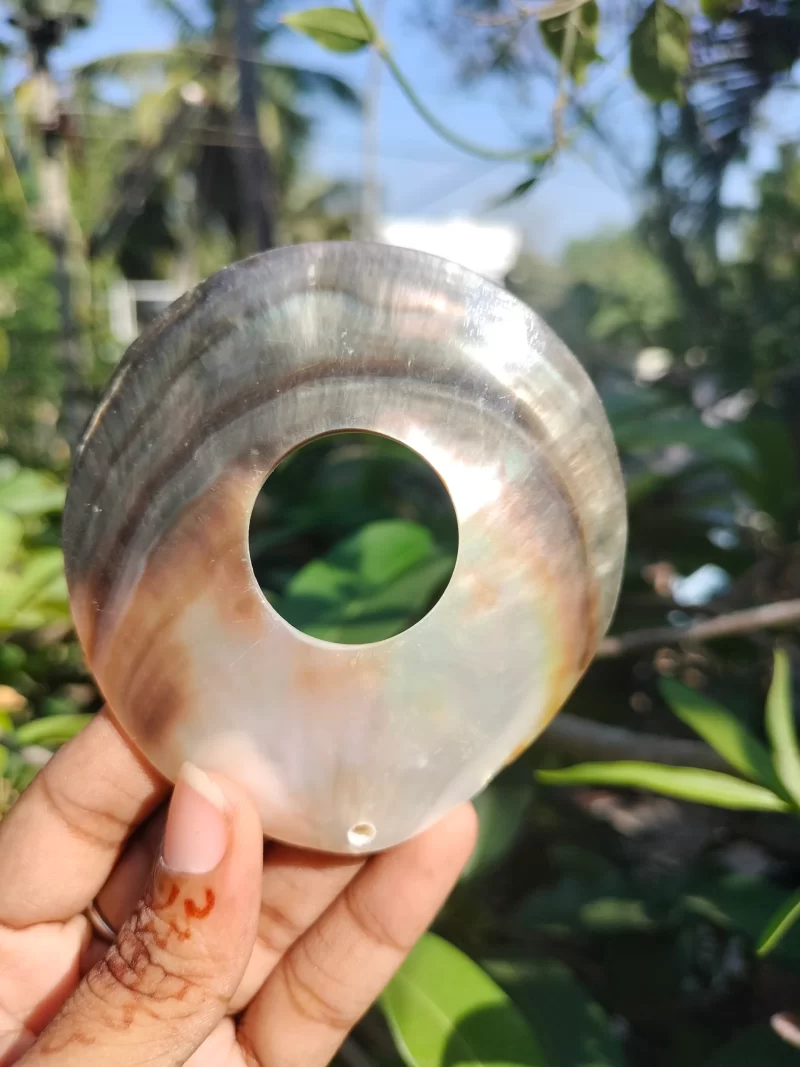 { 3 Inch } Natural Circle  Mother of pearl shells Shine Black and White ( Customized Design) - Image 3