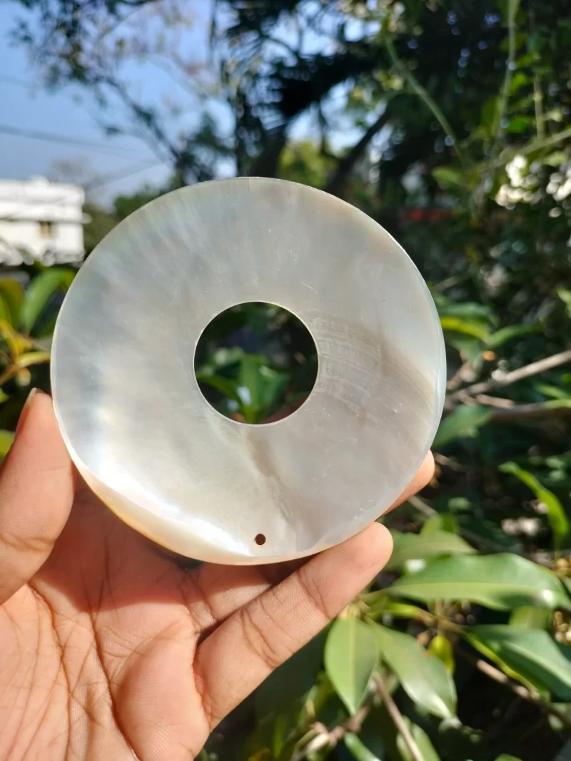 { 3 Inch } Natural Circle  Mother of pearl shells Shine Black and White ( Customized Design) - Image 5