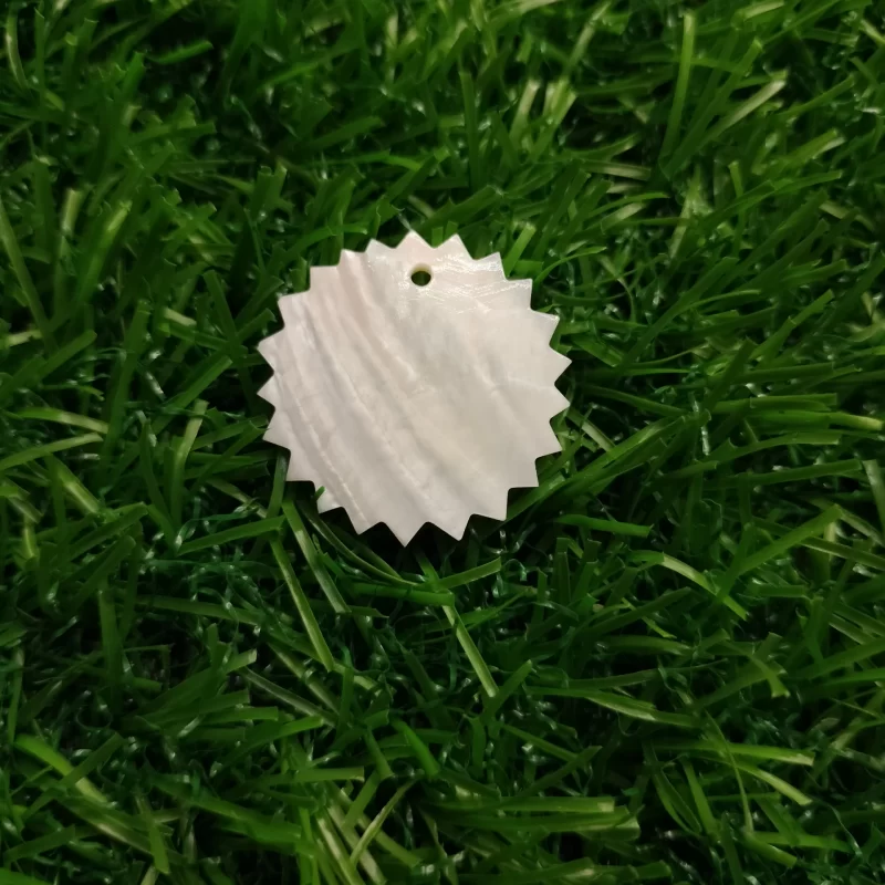 1 Inch Zigzag Mother of pearl shells { Customized Design } 1 Inch Zigzag Mother of pearl shells { Customized Design }