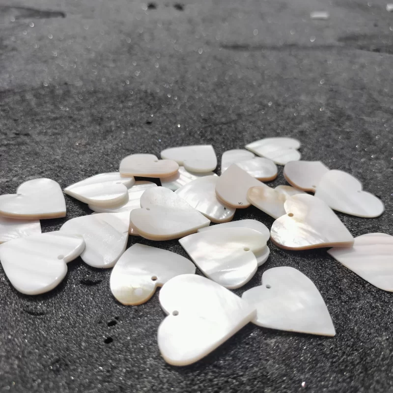 1 Inch Heart Mother of pearl shells (Customized Design)