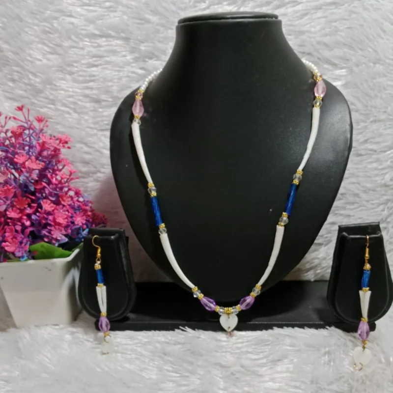 neacklace